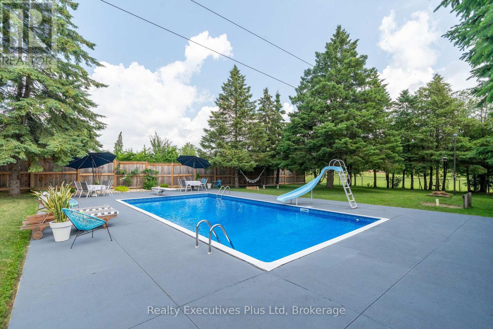 135 Cityview Drive, Guelph, Ontario  N1E 6Y7 - Photo 33 - X12413994