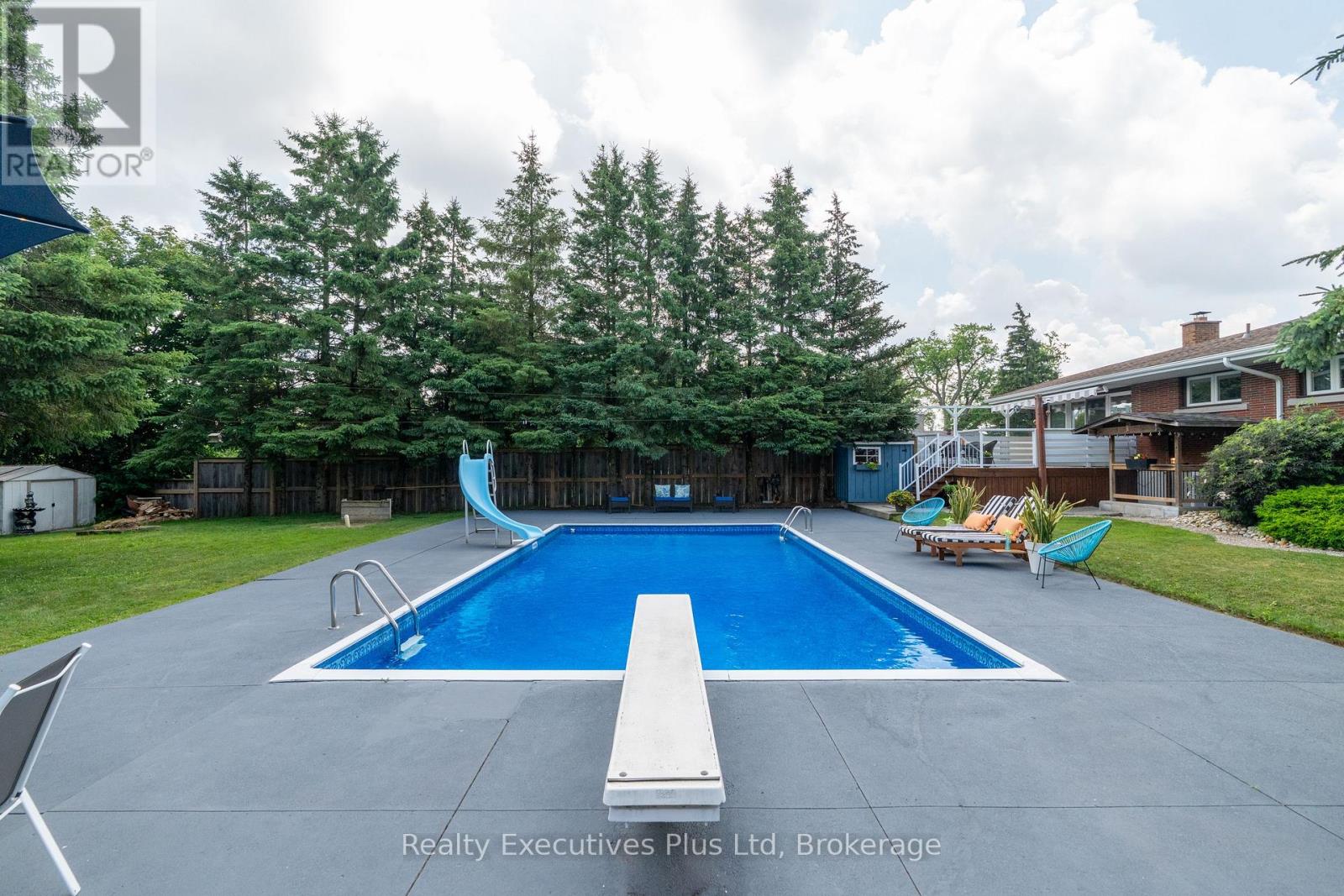 135 Cityview Drive, Guelph, Ontario  N1E 6Y7 - Photo 37 - X12413994