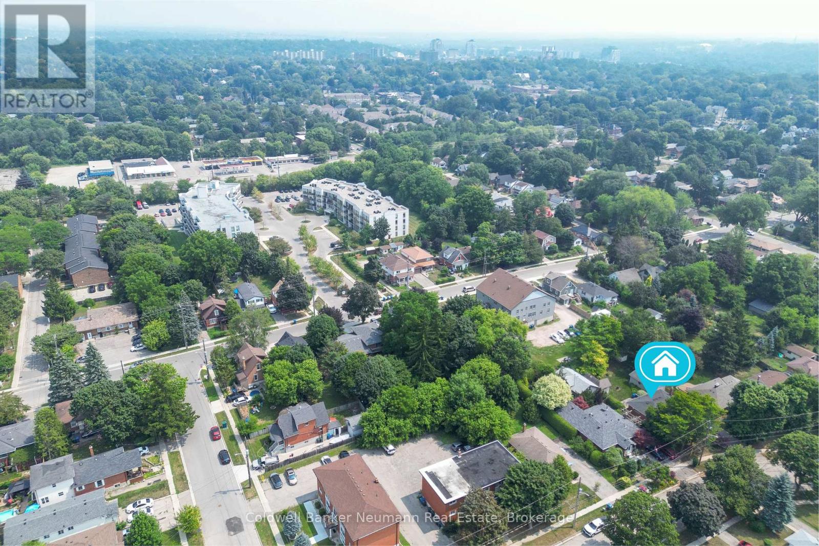 Upper - 27 Julia Drive, Guelph (Junction/onward Willow), Ontario  N1H 5V9 - Photo 11 - X12414001