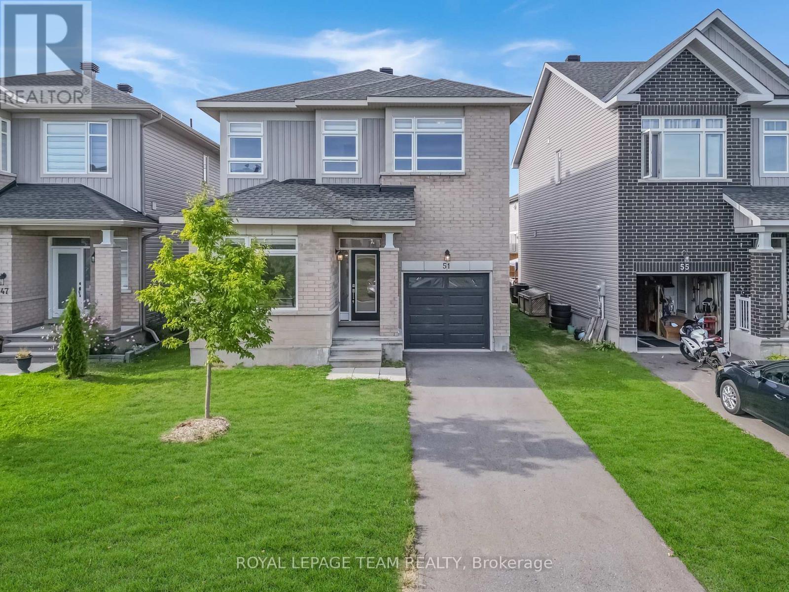51 ROBERTSON LANE, Carleton Place, Ontario
