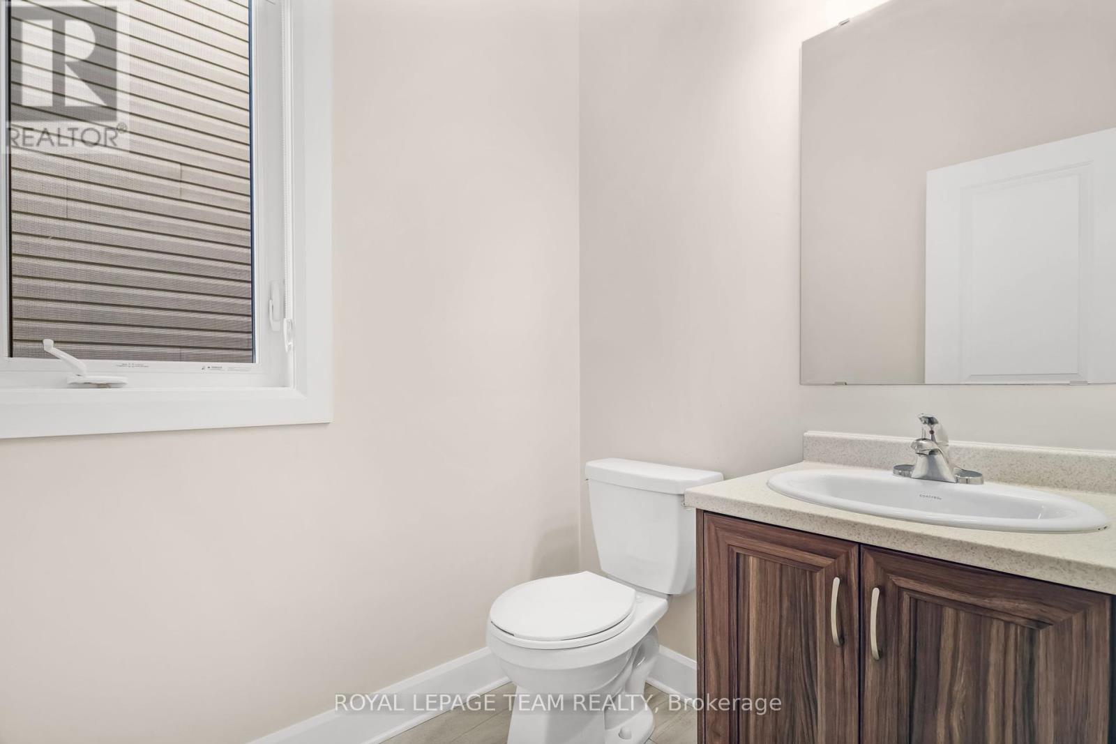 51 Robertson Lane, Carleton Place, Ontario  K7C 0R5 - Photo 13 - X12413996