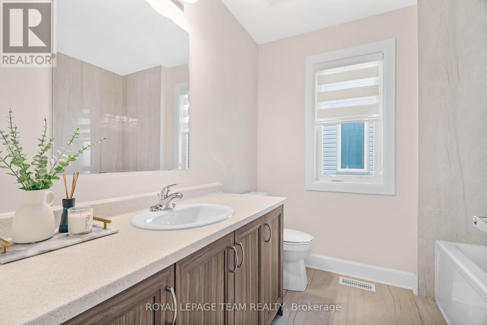 51 Robertson Lane, Carleton Place, Ontario  K7C 0R5 - Photo 23 - X12413996