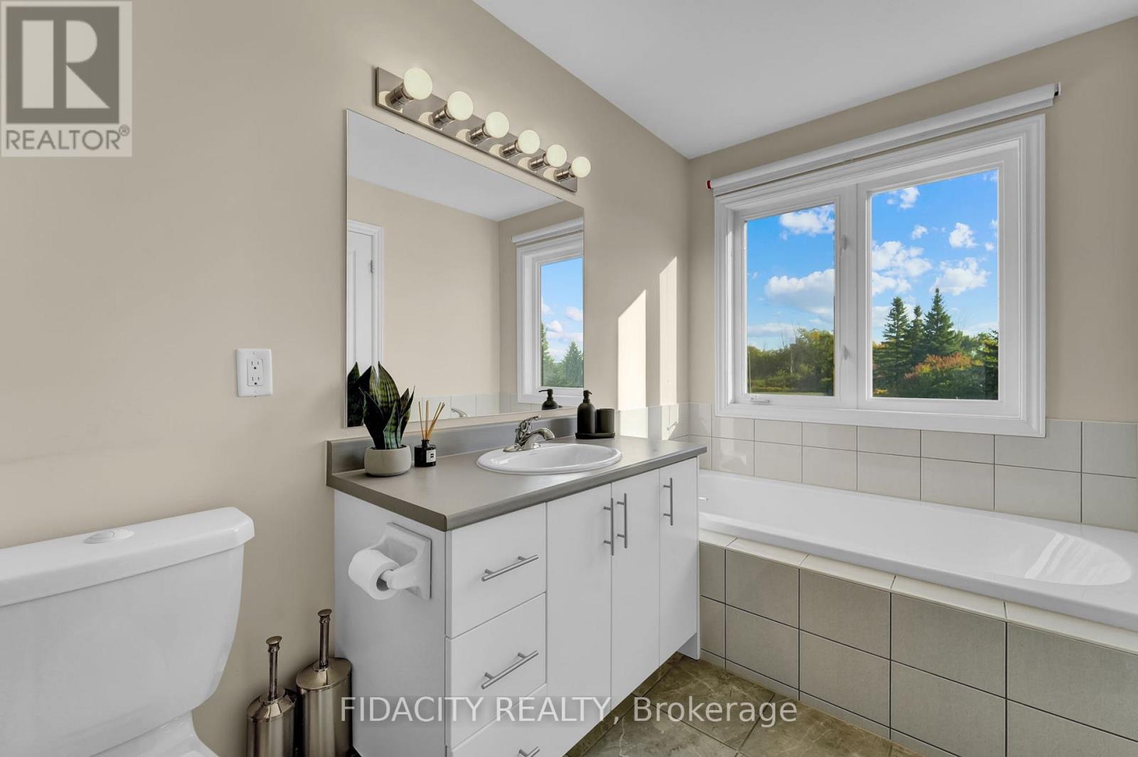 503 Via Mattino Way, Ottawa, Ontario  K2J 6B7 - Photo 17 - X12414014