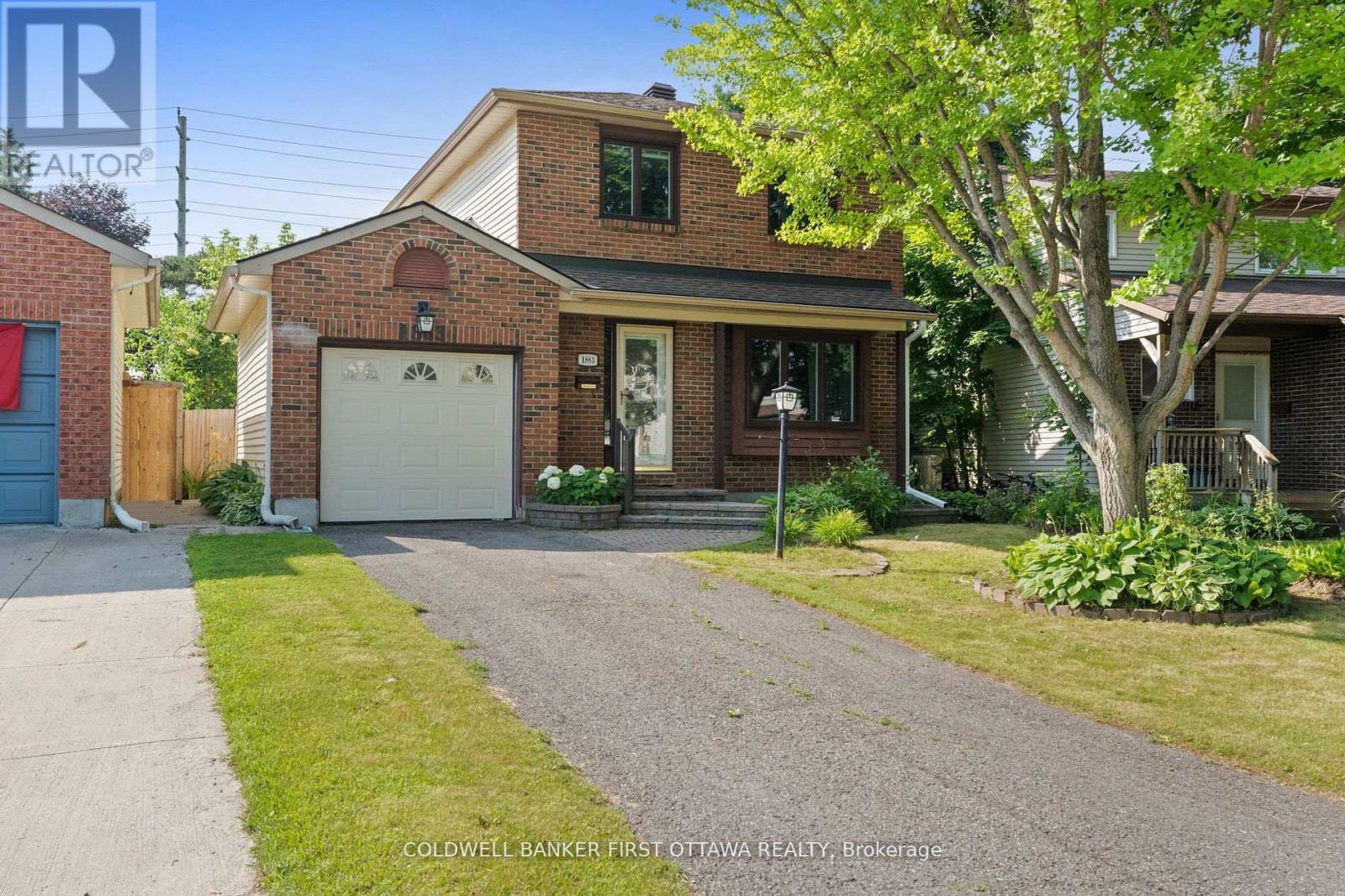 1883 Des Prairies Avenue, Ottawa, Ontario  K1E 2R5 - Photo 2 - X12414020