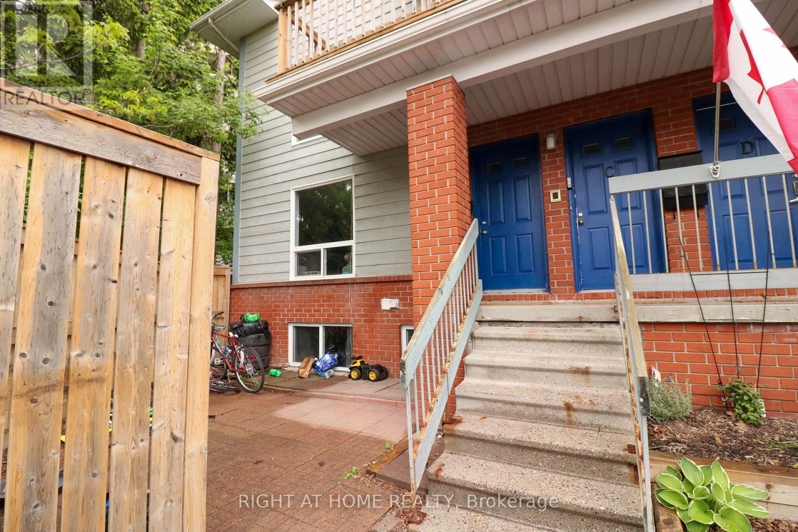 A - 311 Presland Road, Ottawa, Ontario  K1K 2B6 - Photo 2 - X12414022