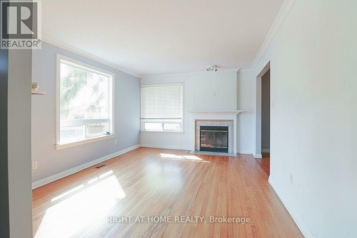A - 311 Presland Road, Ottawa, Ontario  K1K 2B6 - Photo 3 - X12414022