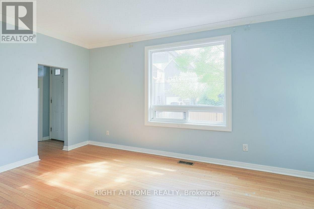 A - 311 Presland Road, Ottawa, Ontario  K1K 2B6 - Photo 4 - X12414022