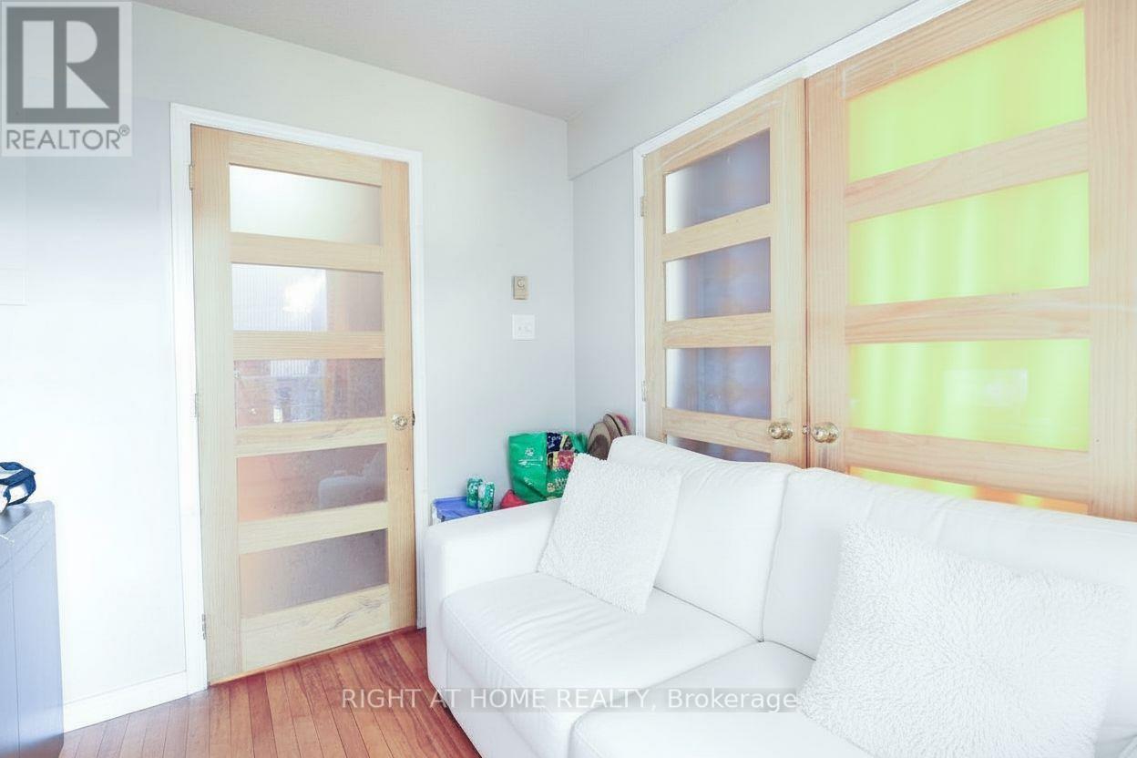 A - 311 Presland Road, Ottawa, Ontario  K1K 2B6 - Photo 6 - X12414022