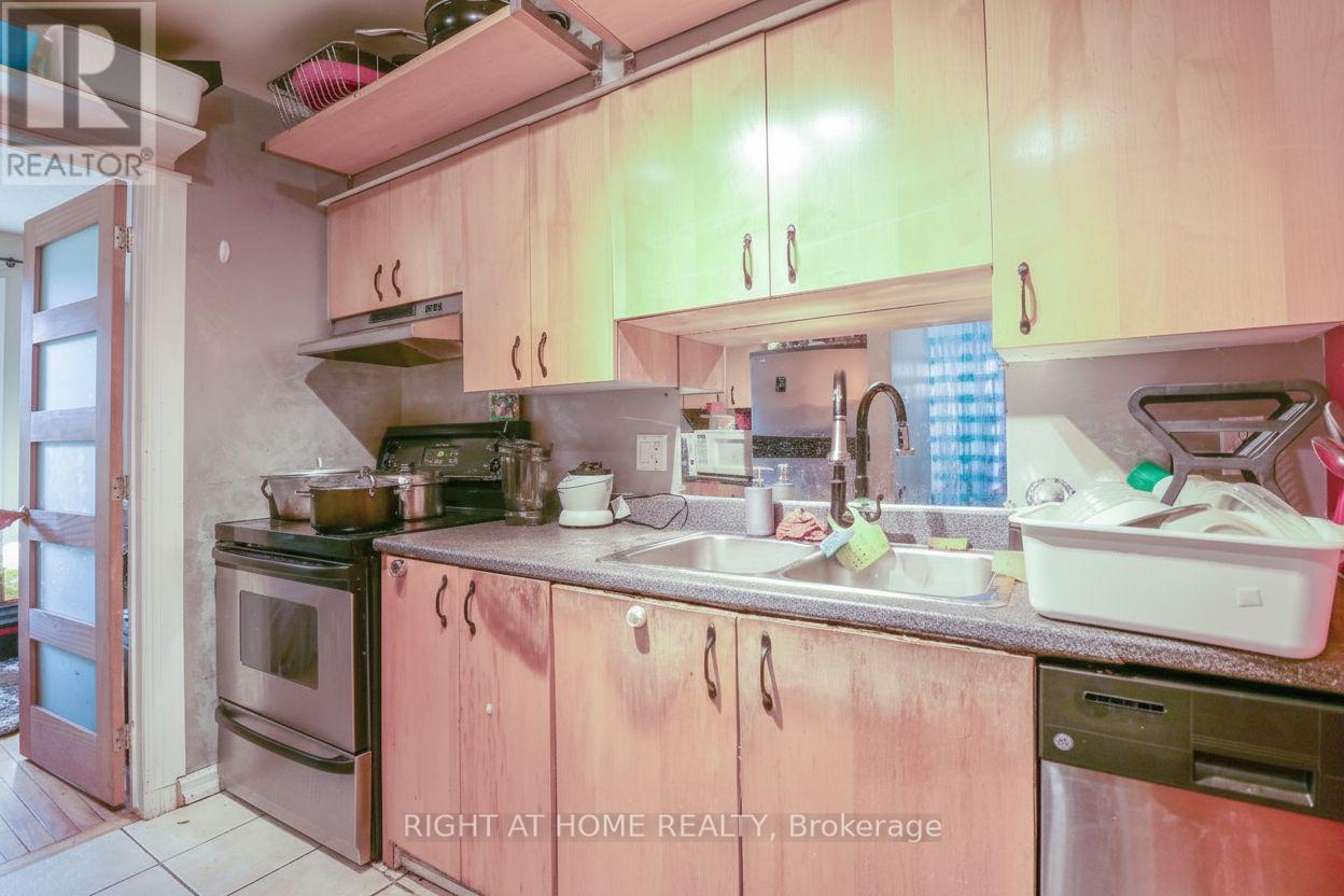 A - 311 Presland Road, Ottawa, Ontario  K1K 2B6 - Photo 7 - X12414022