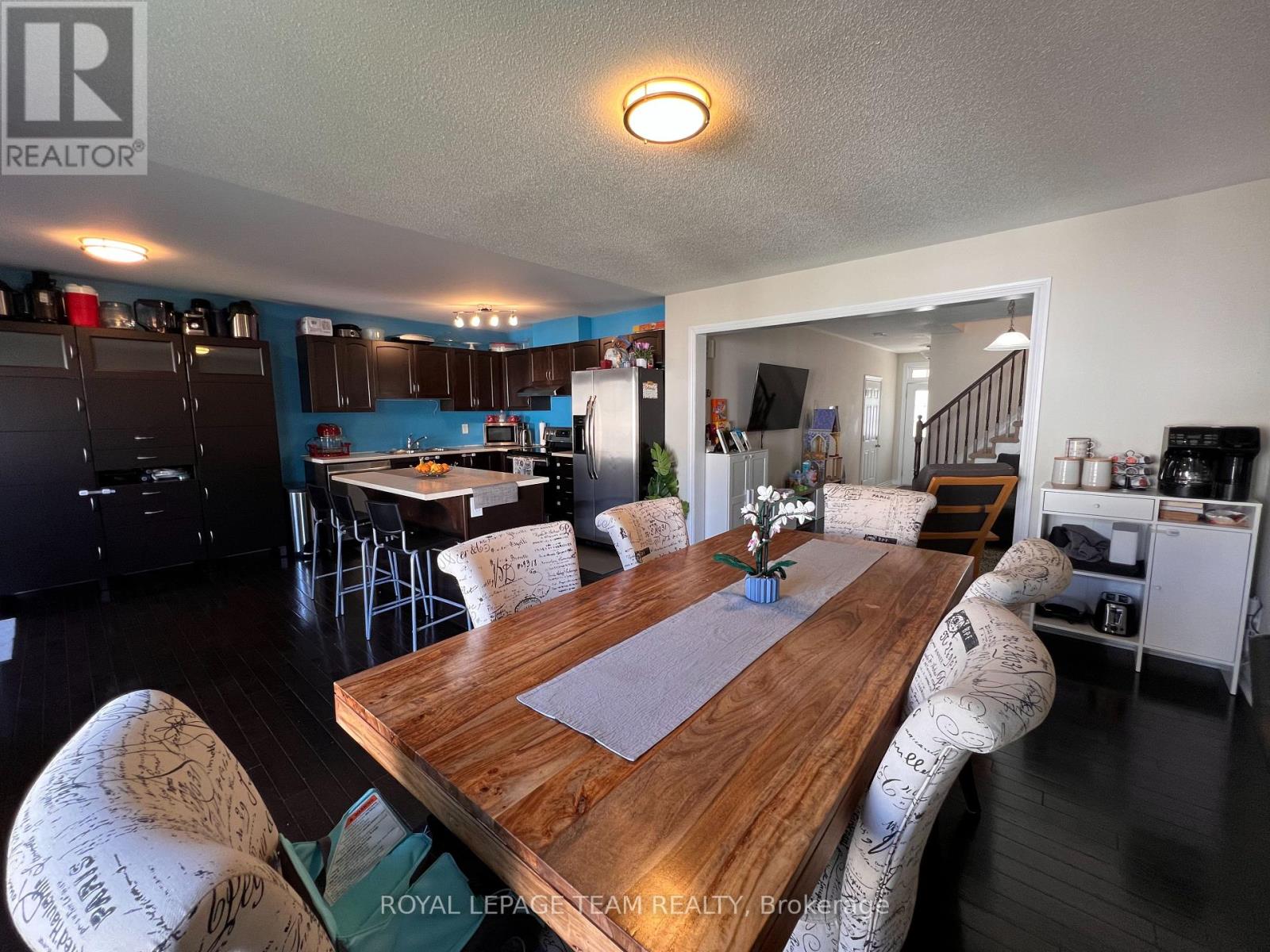 907 Messor Crescent, Ottawa, Ontario  K2S 0L7 - Photo 10 - X12414025
