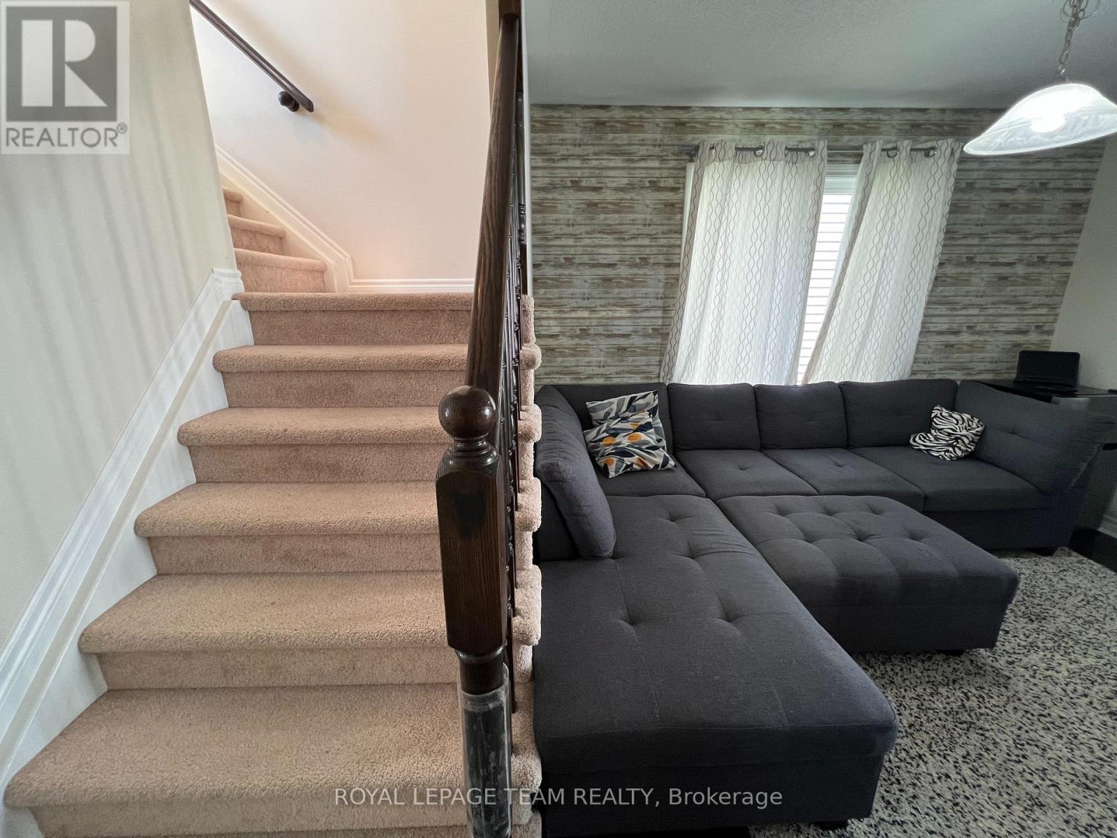 907 Messor Crescent, Ottawa, Ontario  K2S 0L7 - Photo 7 - X12414025