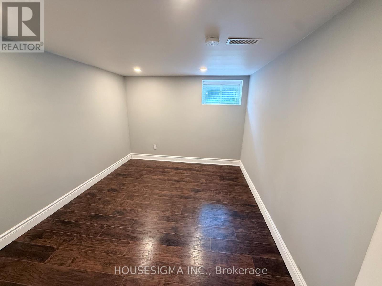 182 Federal Street, Hamilton (Stoney Creek), Ontario  L8E 1N7 - Photo 15 - X12413979