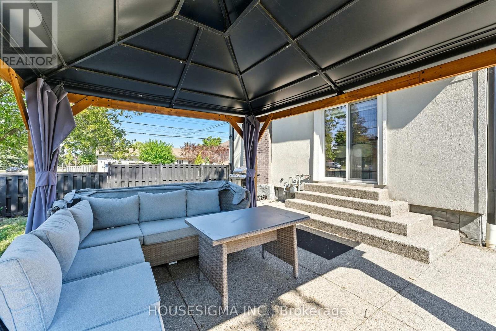 182 Federal Street, Hamilton (Stoney Creek), Ontario  L8E 1N7 - Photo 21 - X12413979