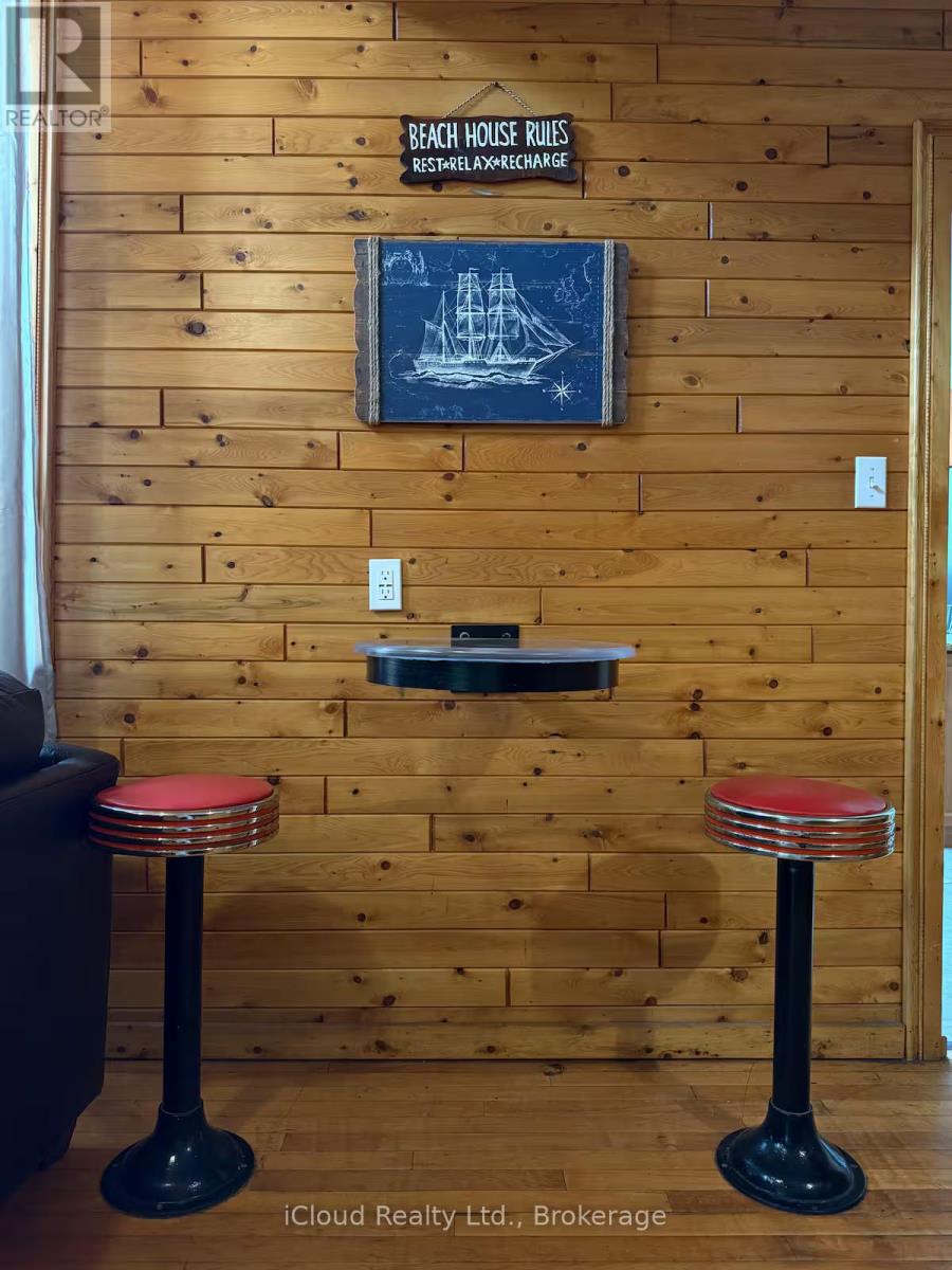 7461 Hwy 6, Northern Bruce Peninsula, Ontario  N0H 2R0 - Photo 10 - X12411529