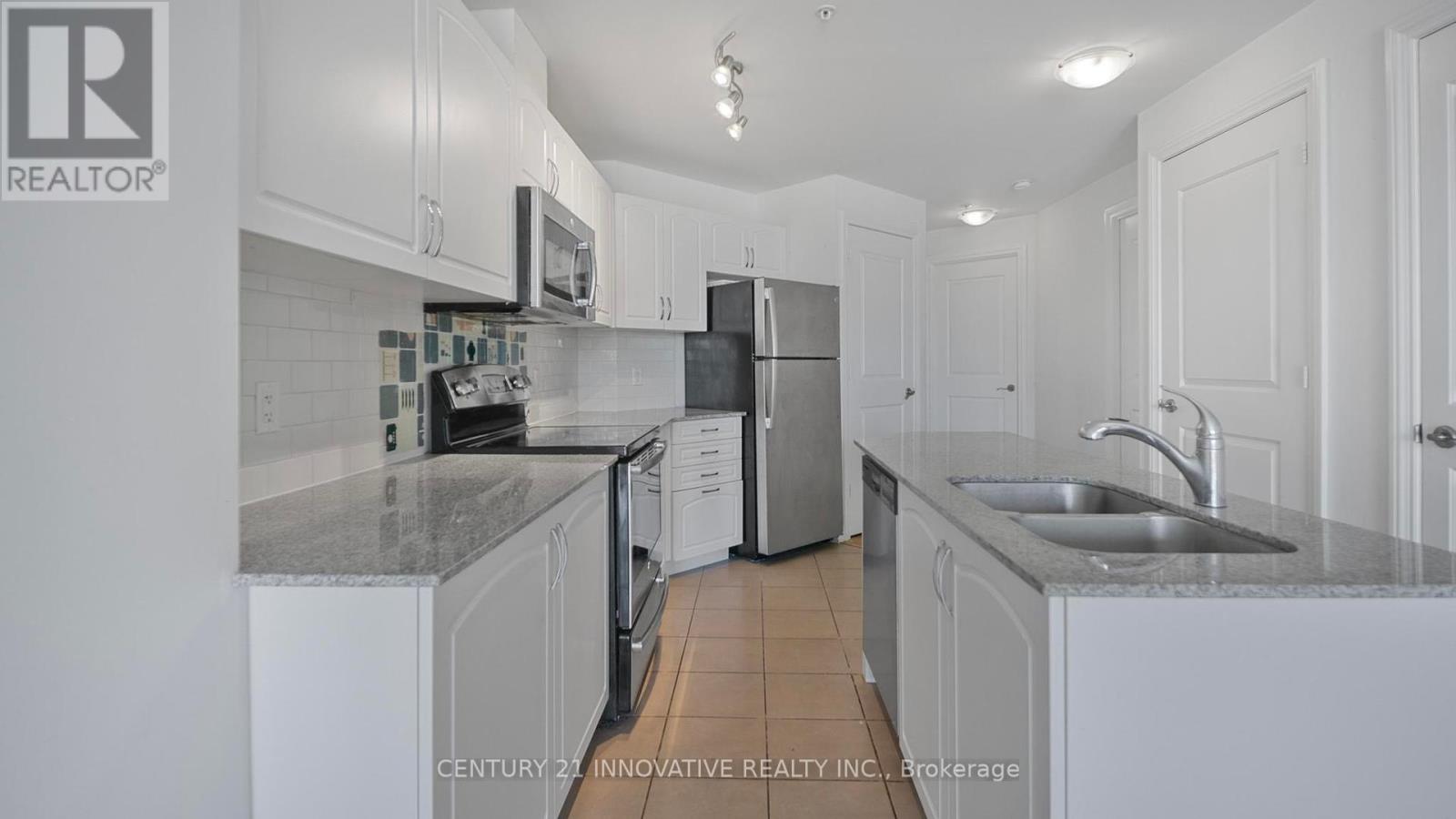 334 - 68 Main Street, Markham, Ontario  L3P 0B5 - Photo 15 - N12412558