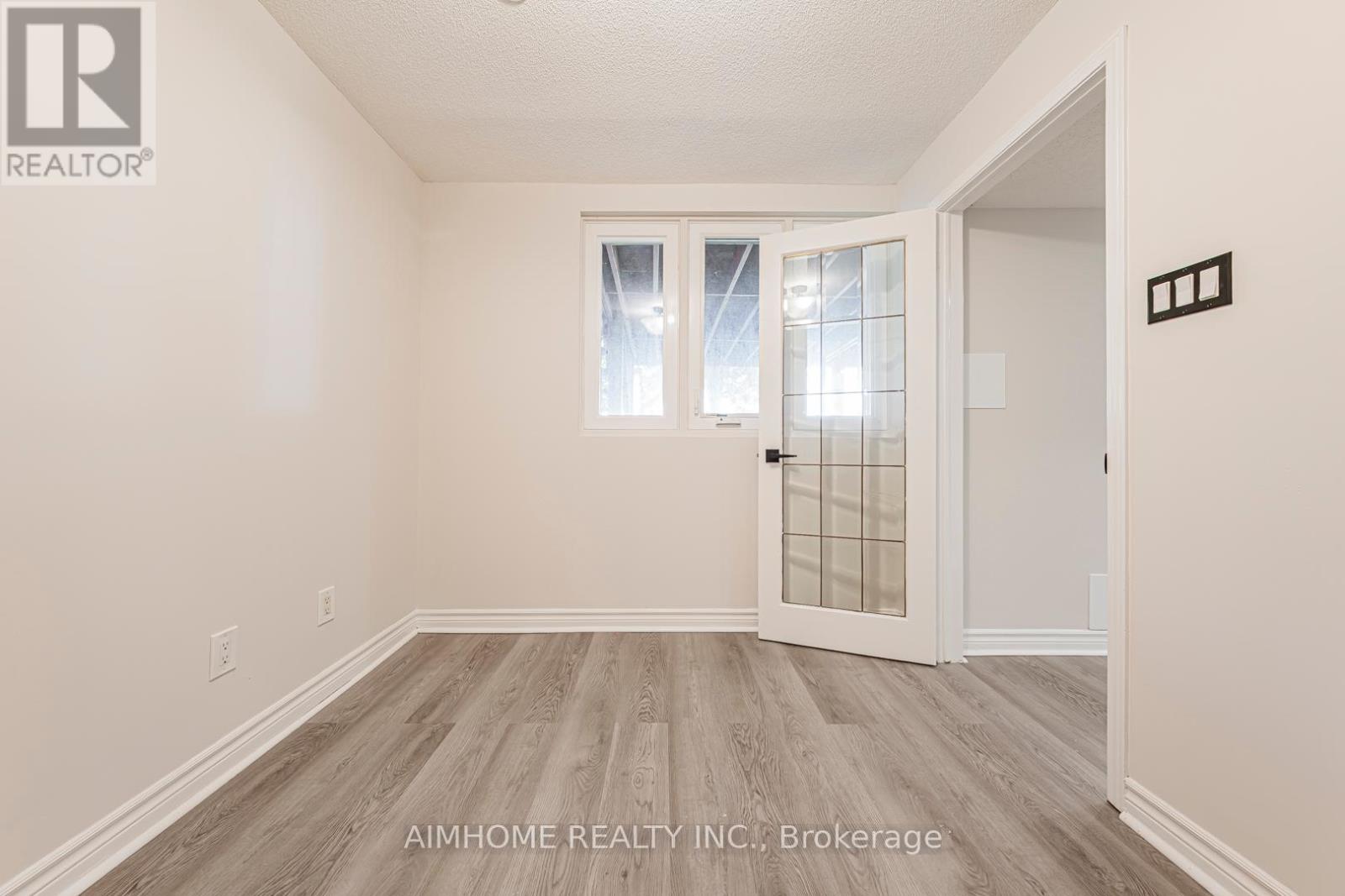 22 Chiltern Hill, Richmond Hill (Bayview Hill), Ontario  L4B 3B8 - Photo 23 - N12413989