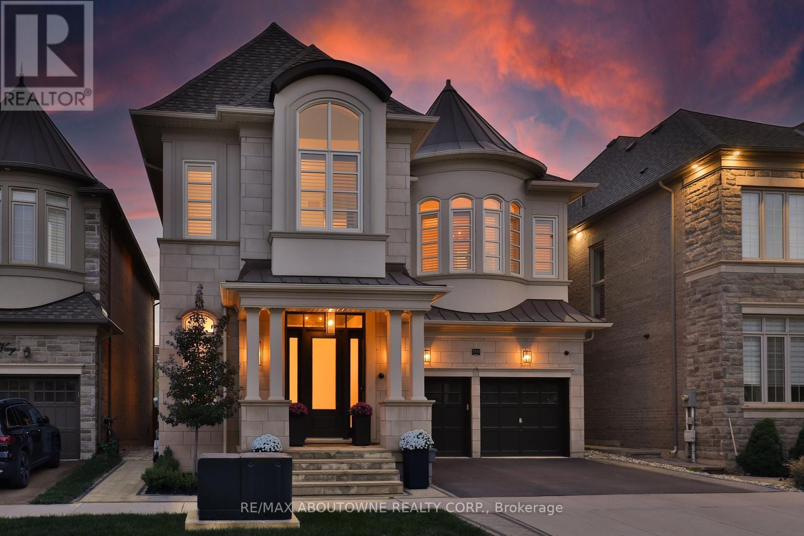 3100 DANIEL WAY, Oakville, Ontario