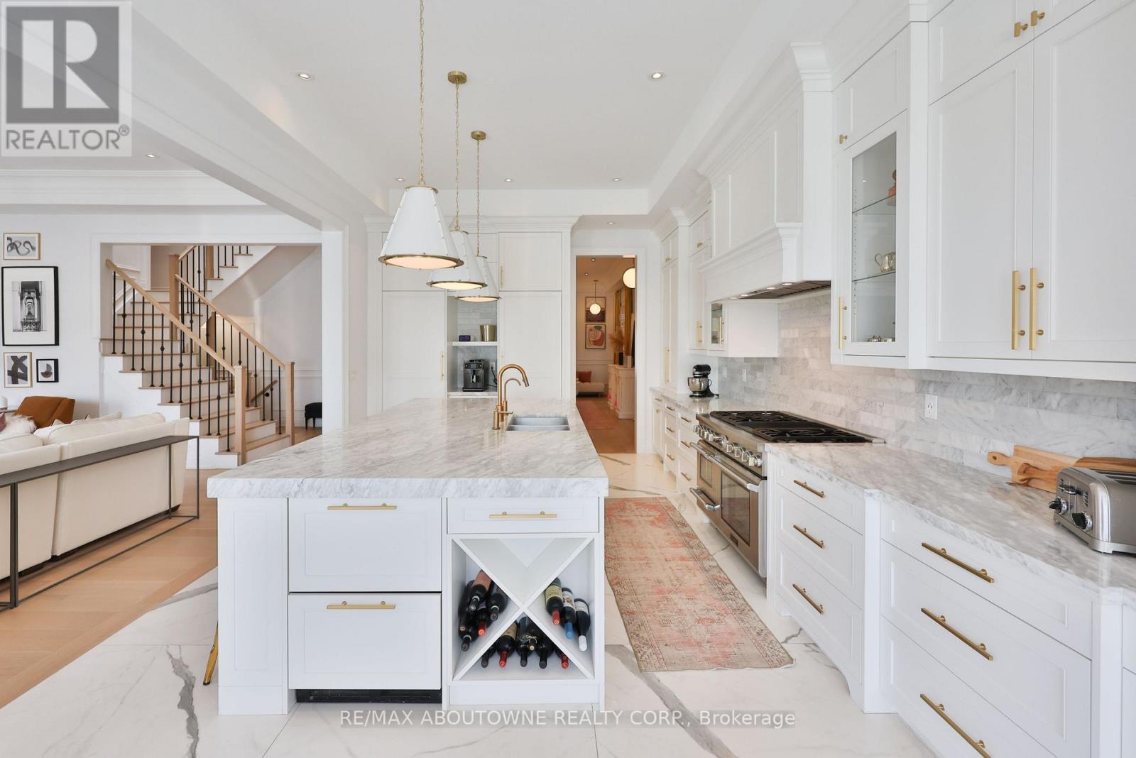 3100 Daniel Way, Oakville, Ontario  L6H 0V1 - Photo 14 - W12414003
