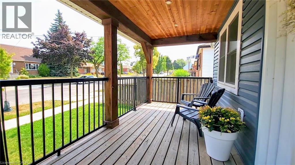 324 East 43rd Street, Hamilton, Ontario  L8T 3C7 - Photo 5 - 40758541