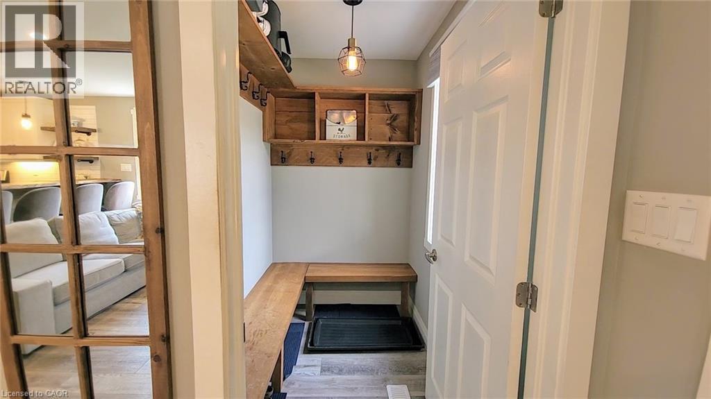 324 East 43rd Street, Hamilton, Ontario  L8T 3C7 - Photo 7 - 40758541
