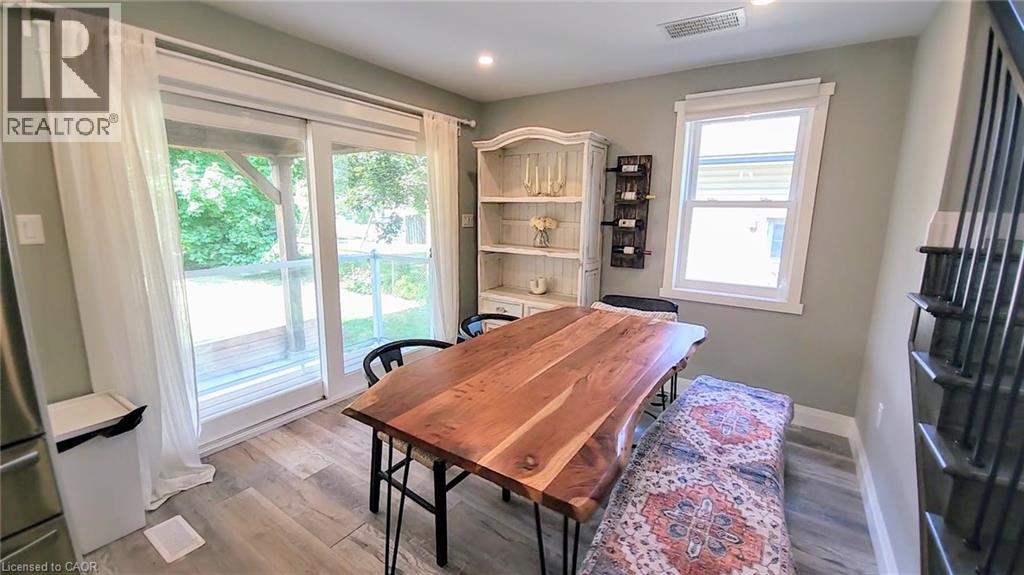 324 East 43rd Street, Hamilton, Ontario  L8T 3C7 - Photo 12 - 40758541