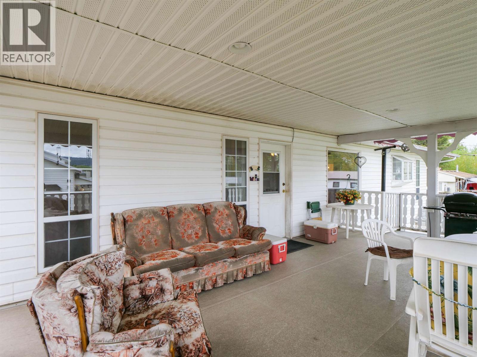 1002 Maple Heights Road, Quesnel, British Columbia  V2J 3X3 - Photo 10 - R3049947