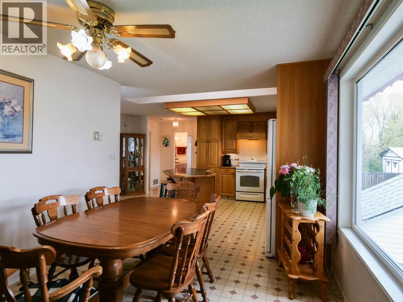 1002 Maple Heights Road, Quesnel, British Columbia  V2J 3X3 - Photo 11 - R3049947