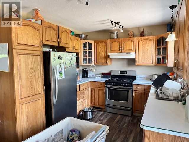 6 1 Avenue, Round Hill, Alberta  T0B 3Z0 - Photo 8 - A2258477