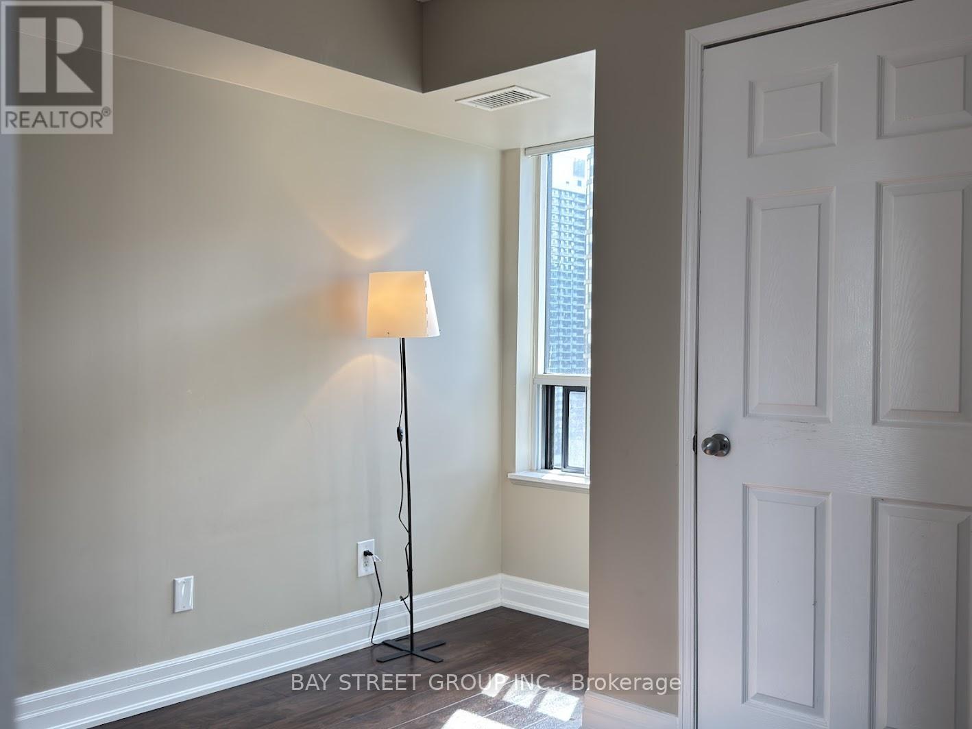 2006 - 151 Beecroft Road, Toronto, Ontario  M2N 7C4 - Photo 7 - C12414029
