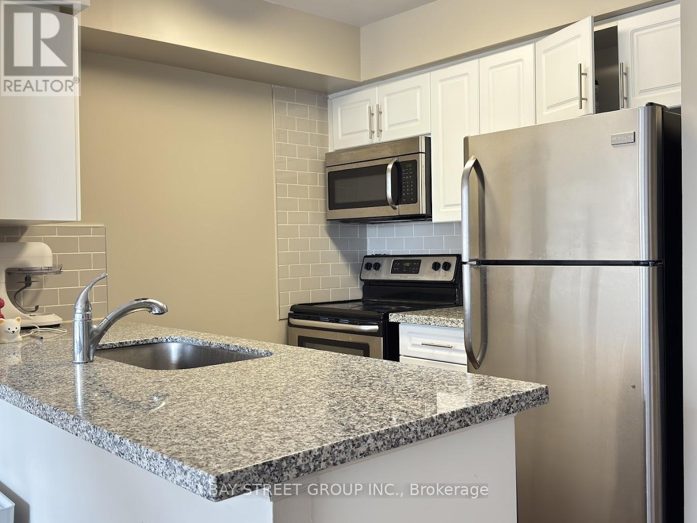 2006 - 151 Beecroft Road, Toronto, Ontario  M2N 7C4 - Photo 9 - C12414029