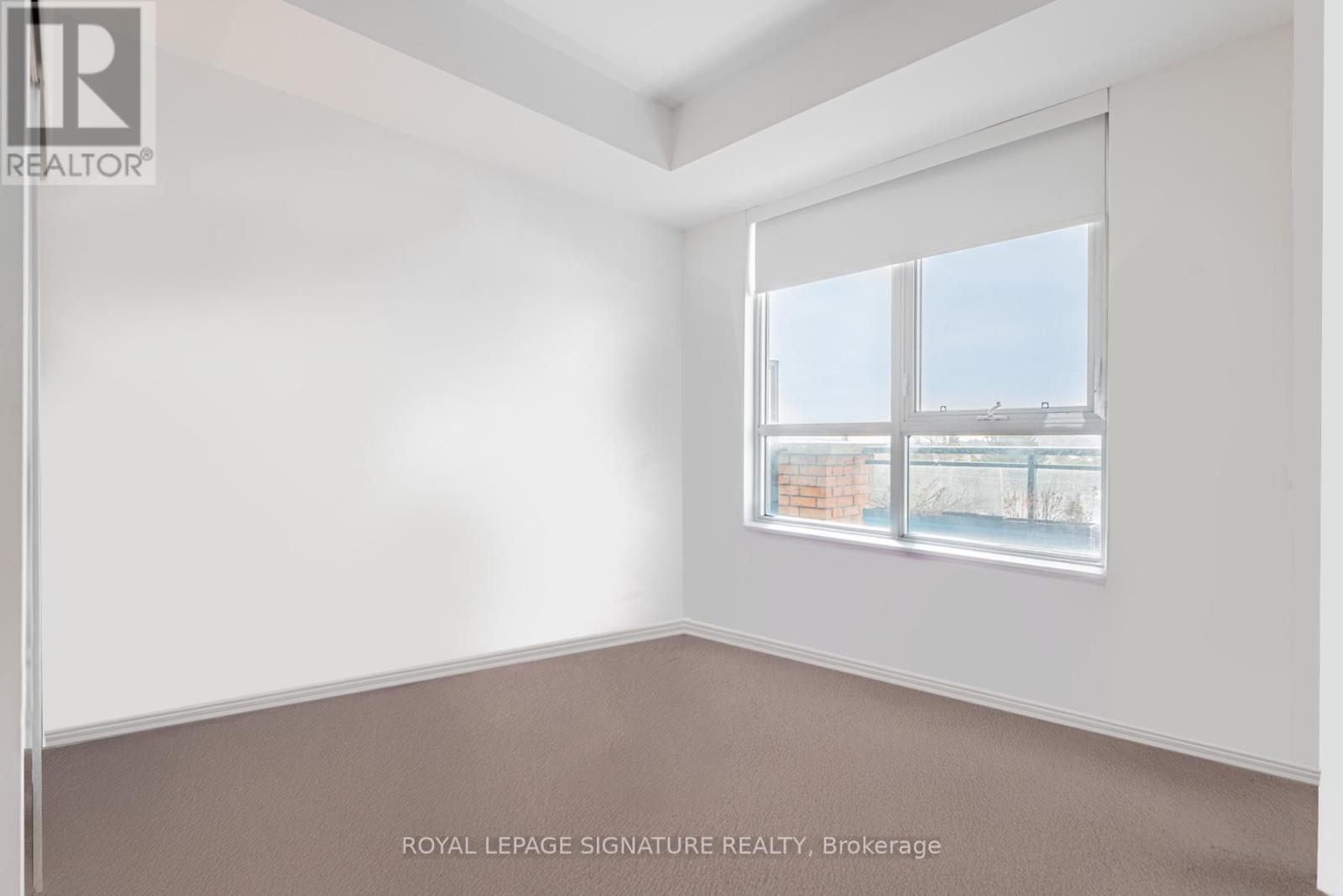 620 - 11611 Yonge Street, Richmond Hill, Ontario  L4E 1G2 - Photo 8 - N12414035