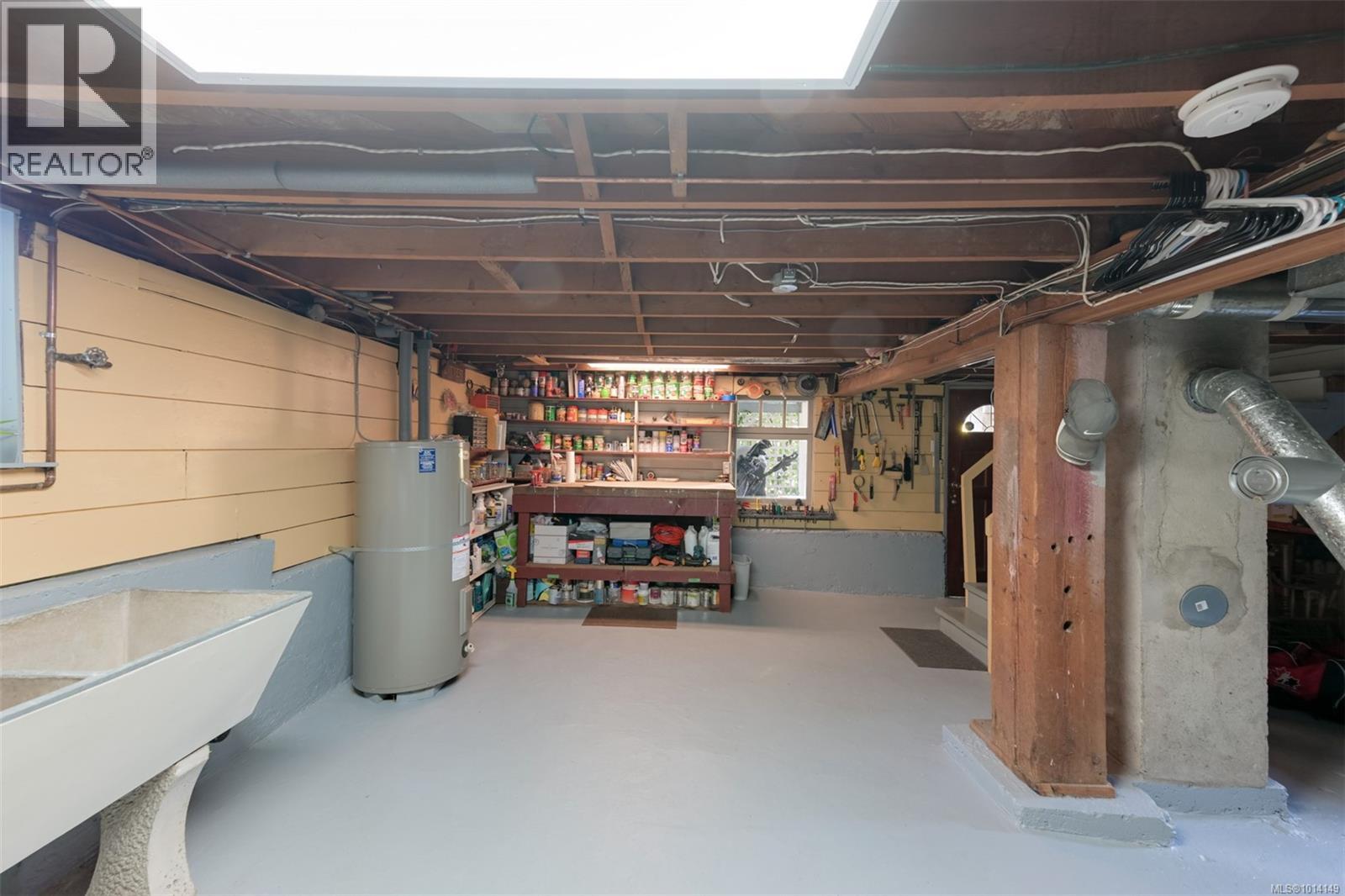 8645 East Saanich Rd, North Saanich, British Columbia  V8L 1G9 - Photo 35 - 1014149