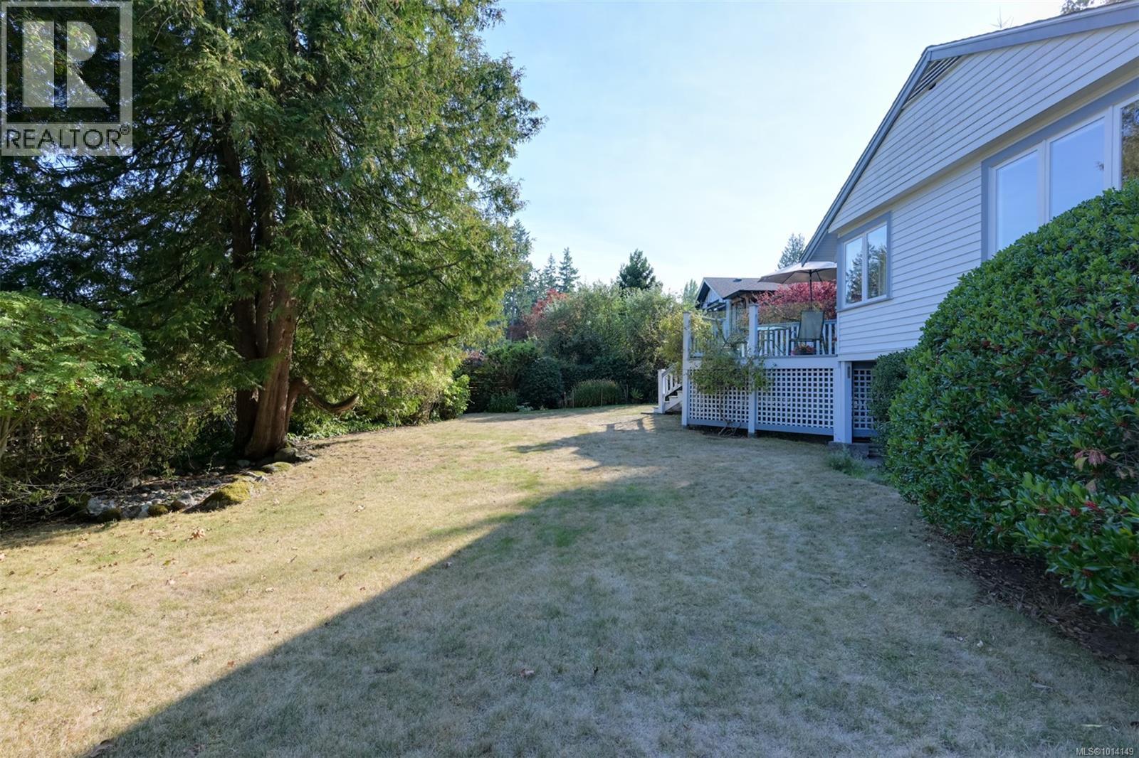 8645 East Saanich Rd, North Saanich, British Columbia  V8L 1G9 - Photo 42 - 1014149