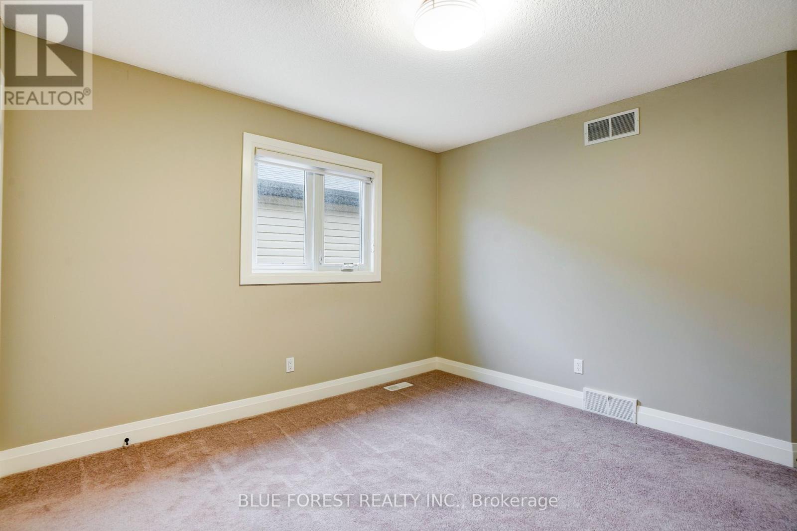 1511 North Wenige Drive, London North, Ontario  N5X 0J4 - Photo 33 - X12414060
