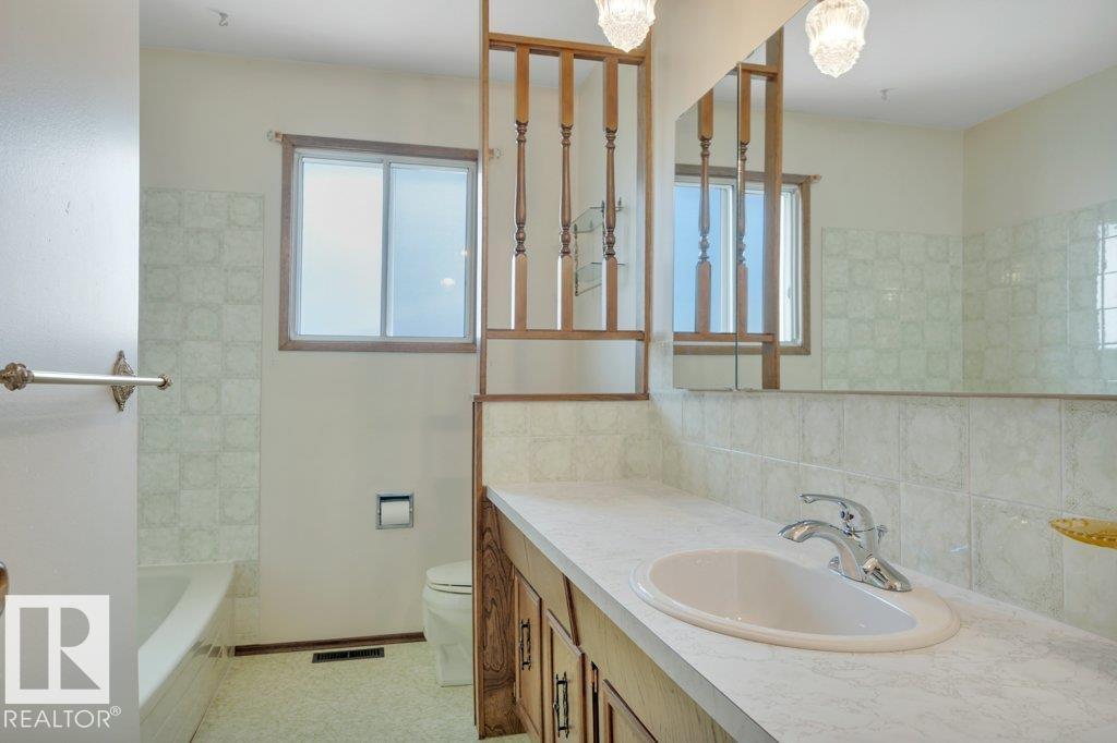3520 103 Av Nw, Edmonton, Alberta  T5W 0A7 - Photo 31 - E4456898