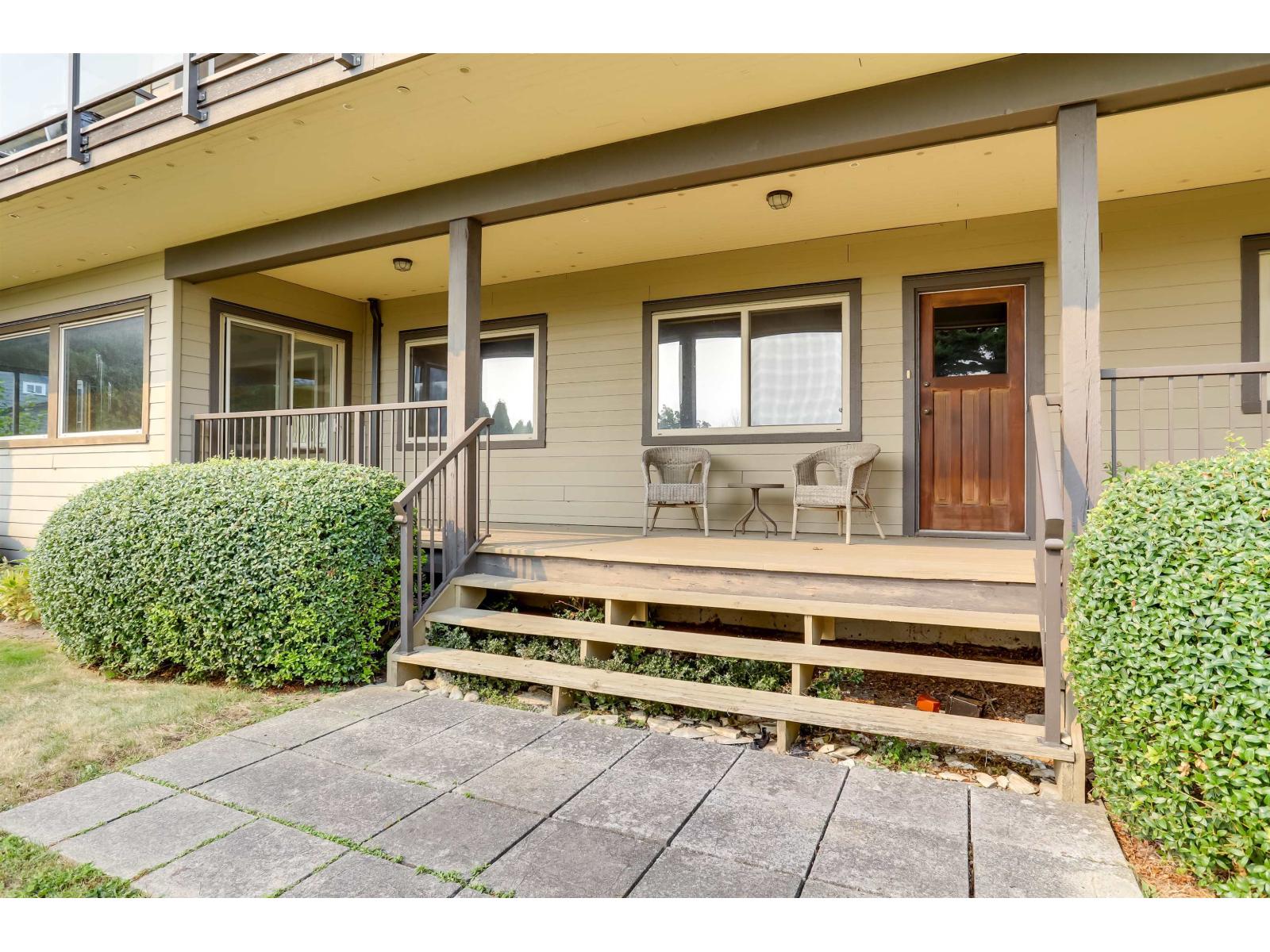 14366 Magdalen Avenue, White Rock, British Columbia  V4B 2X3 - Photo 24 - R3049630