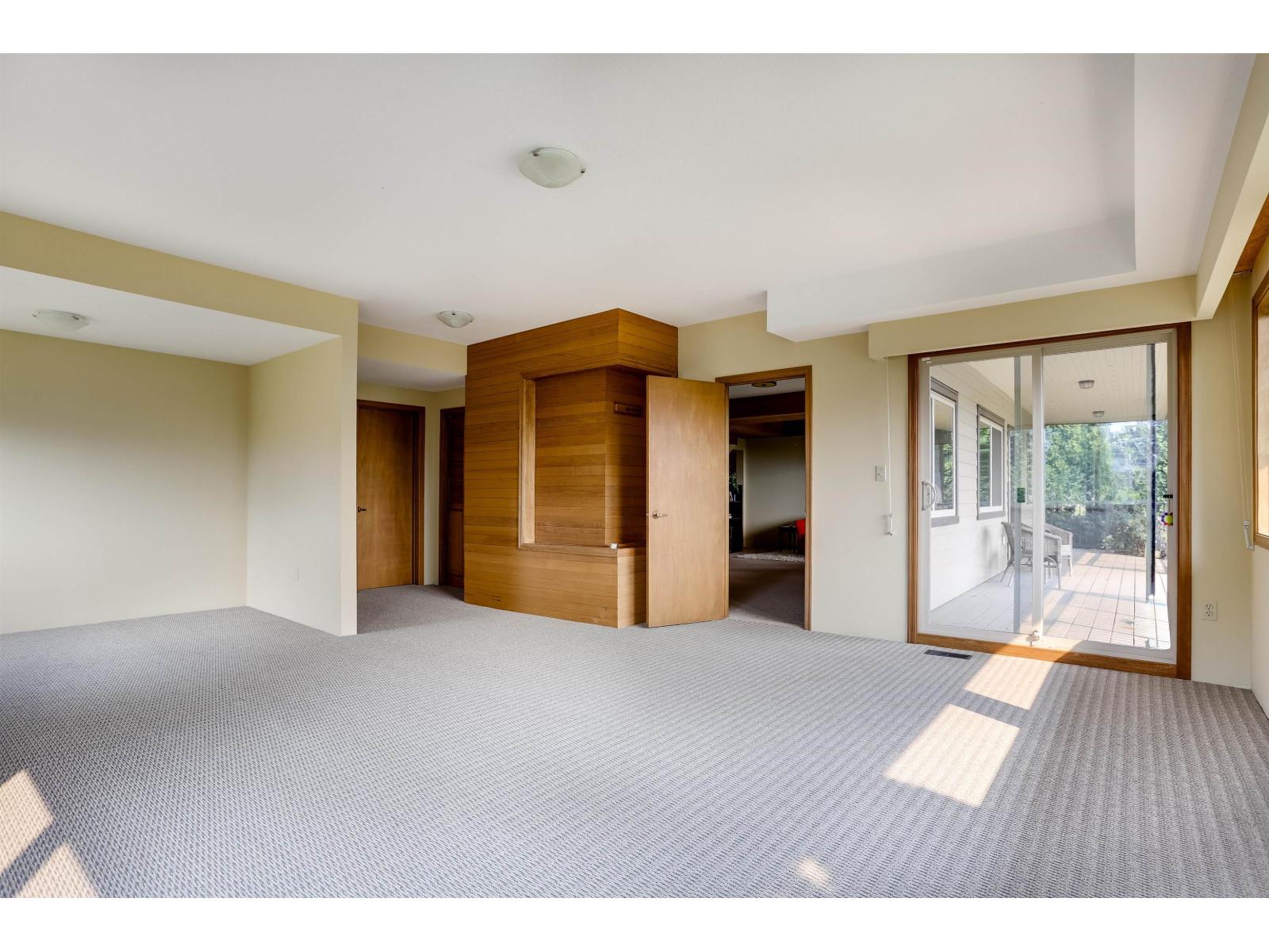 14366 Magdalen Avenue, White Rock, British Columbia  V4B 2X3 - Photo 29 - R3049630