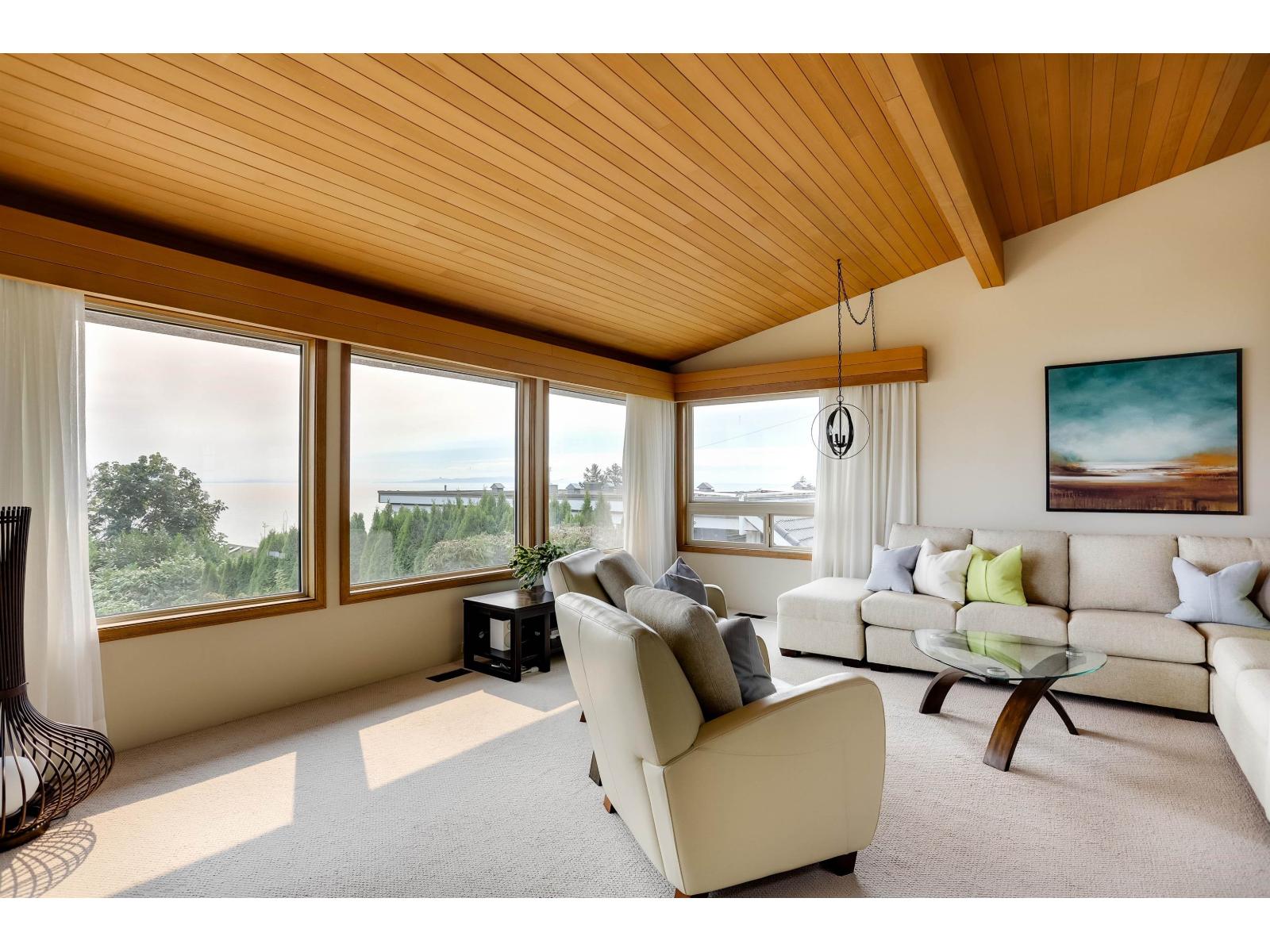 14366 Magdalen Avenue, White Rock, British Columbia  V4B 2X3 - Photo 11 - R3049630