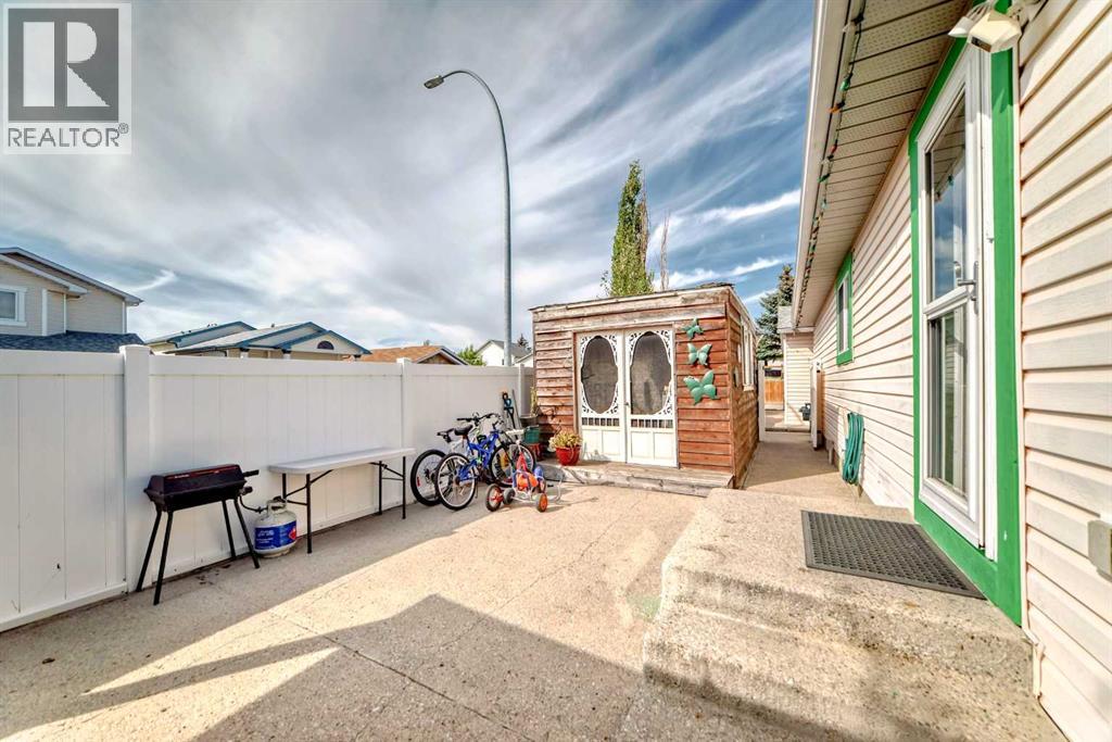 189 Applemead Close Se, Calgary, Alberta  T2A 7S6 - Photo 28 - A2256410