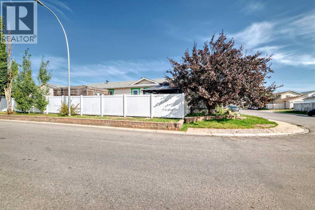 189 Applemead Close Se, Calgary, Alberta  T2A 7S6 - Photo 32 - A2256410