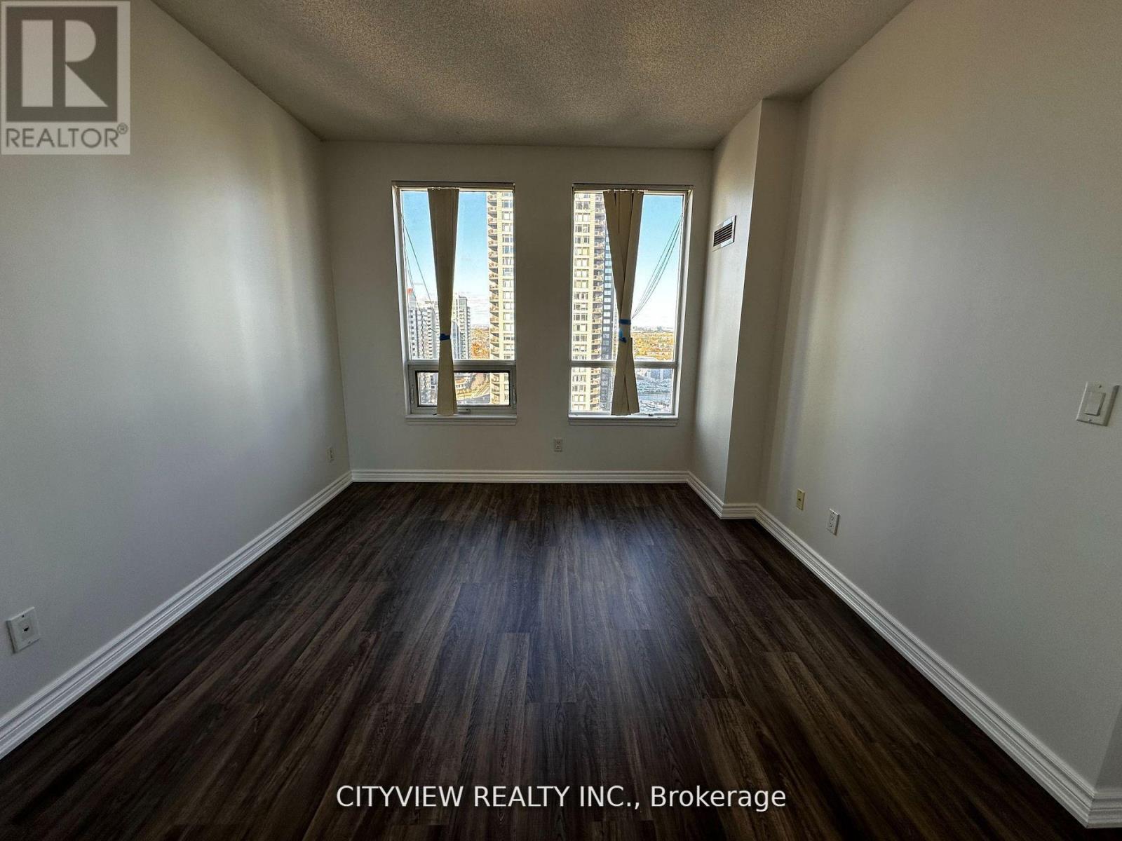 1805 - 388 Prince Of Wales Drive, Mississauga, Ontario  L5B 0A1 - Photo 11 - W12414051