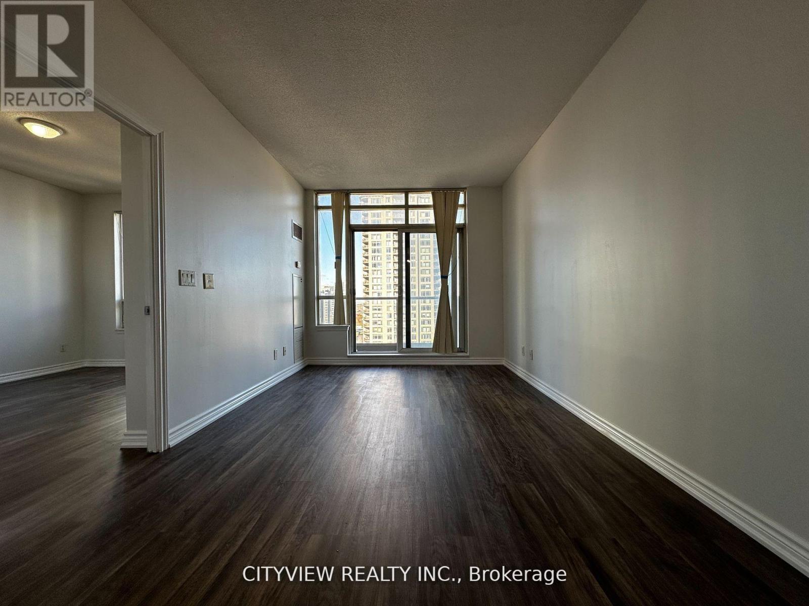 1805 - 388 Prince Of Wales Drive, Mississauga, Ontario  L5B 0A1 - Photo 7 - W12414051