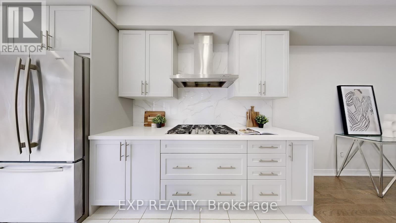 552 Mactier Drive S, Vaughan (Kleinburg), Ontario  L4H 4L5 - Photo 15 - N12414067