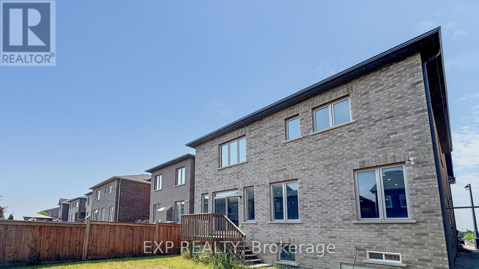 552 Mactier Drive S, Vaughan (Kleinburg), Ontario  L4H 4L5 - Photo 38 - N12414067