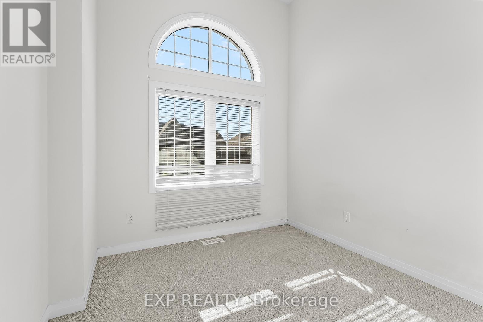 4192 Cherry Heights Boulevard, Lincoln, Ontario  L3J 0R3 - Photo 22 - X12414073