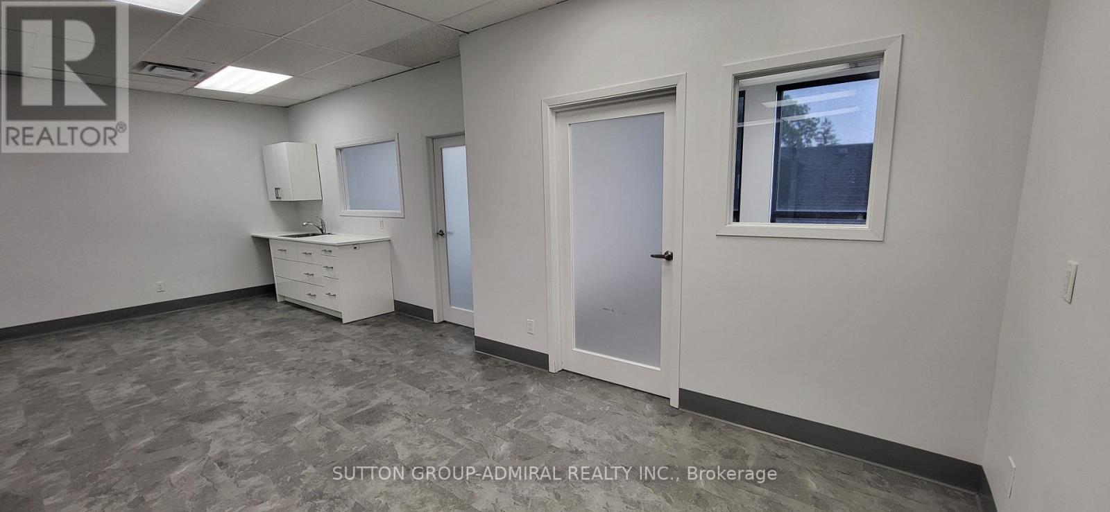 204 - 845 St Clair Avenue W, Toronto, Ontario  M6C 1C2 - Photo 11 - C12414084