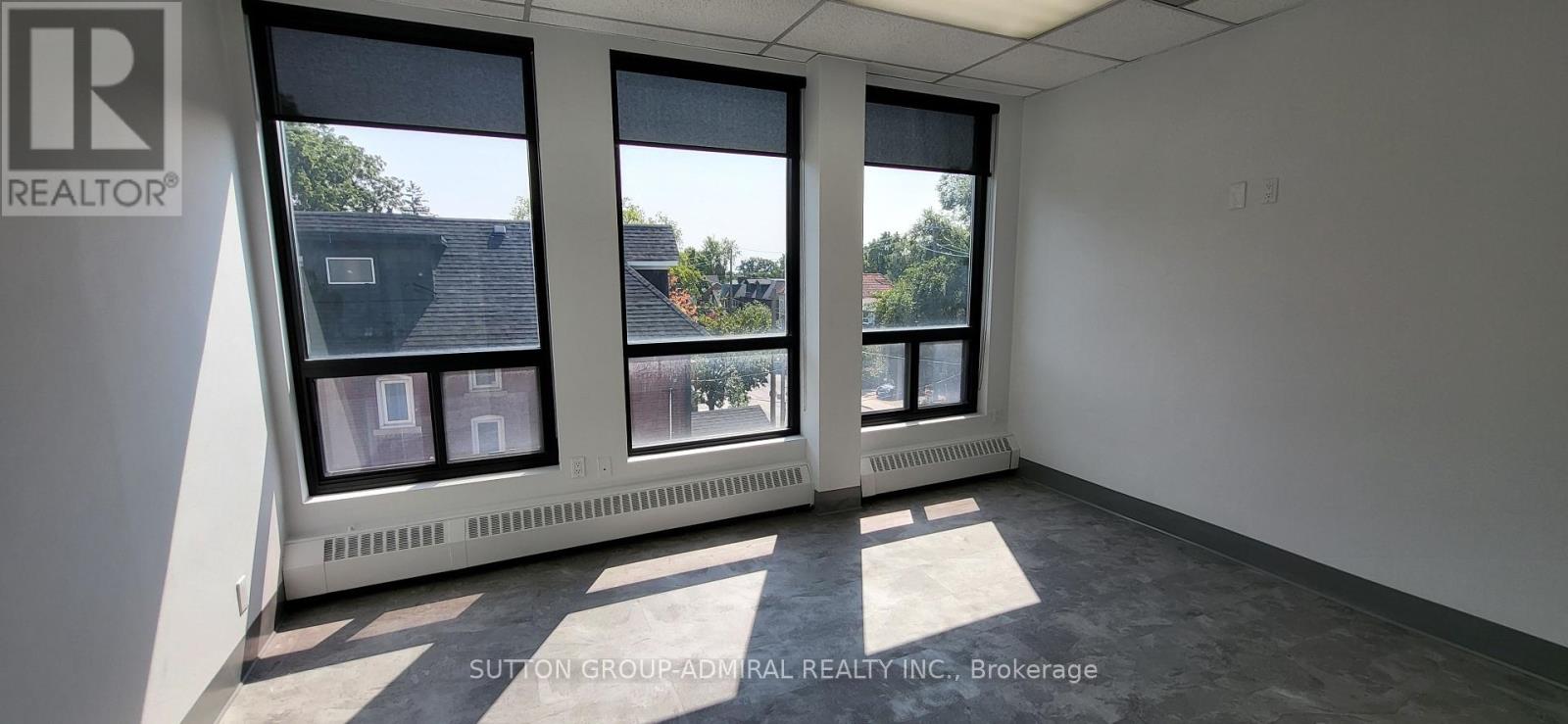 204 - 845 St Clair Avenue W, Toronto, Ontario  M6C 1C2 - Photo 12 - C12414084