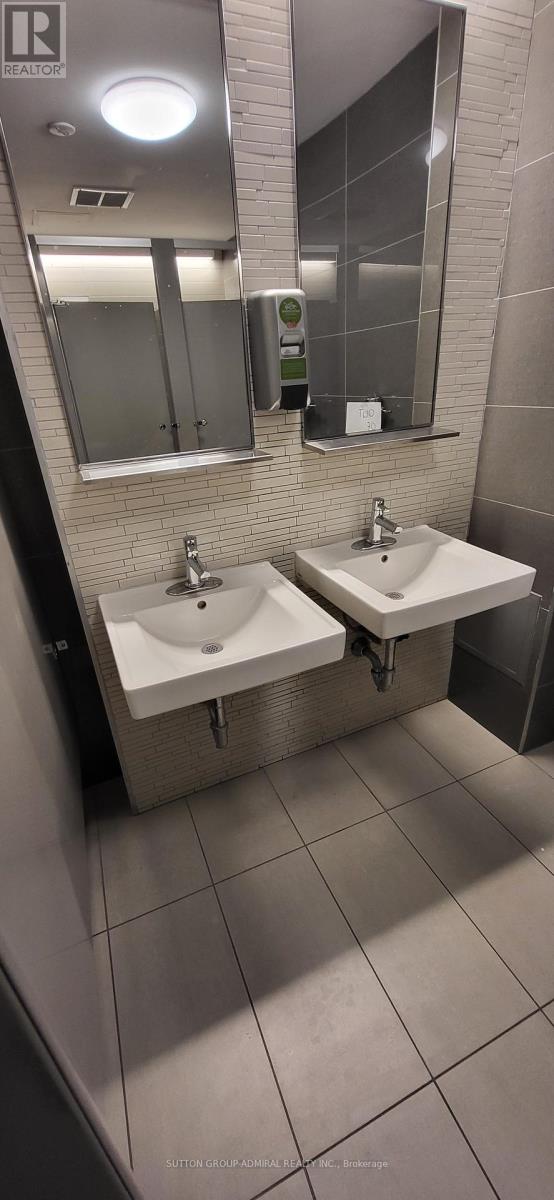 204 - 845 St Clair Avenue W, Toronto, Ontario  M6C 1C2 - Photo 21 - C12414084