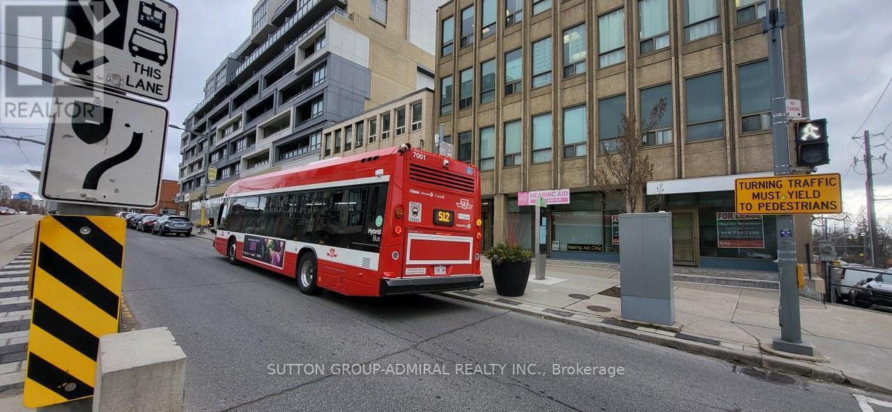 204 - 845 St Clair Avenue W, Toronto, Ontario  M6C 1C2 - Photo 39 - C12414084