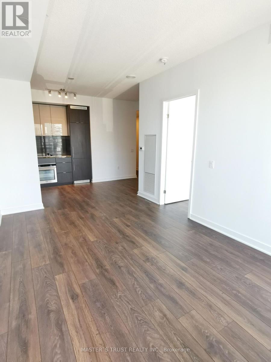 3909 - 125 Blue Jays Way, Toronto, Ontario  M5V 0N5 - Photo 10 - C12414088